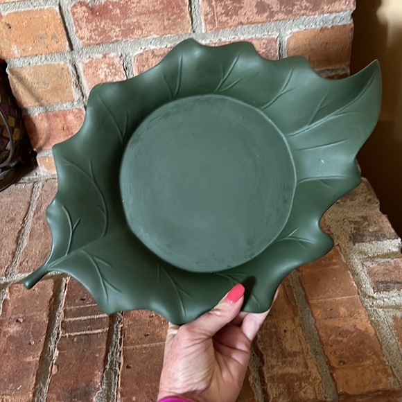 PartyLite Large Green Leaf Holly Candle Holder - Picture 2 of 4